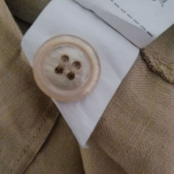 Zara Boxy Linen Button Up. Size M. - Picture 8 of 9